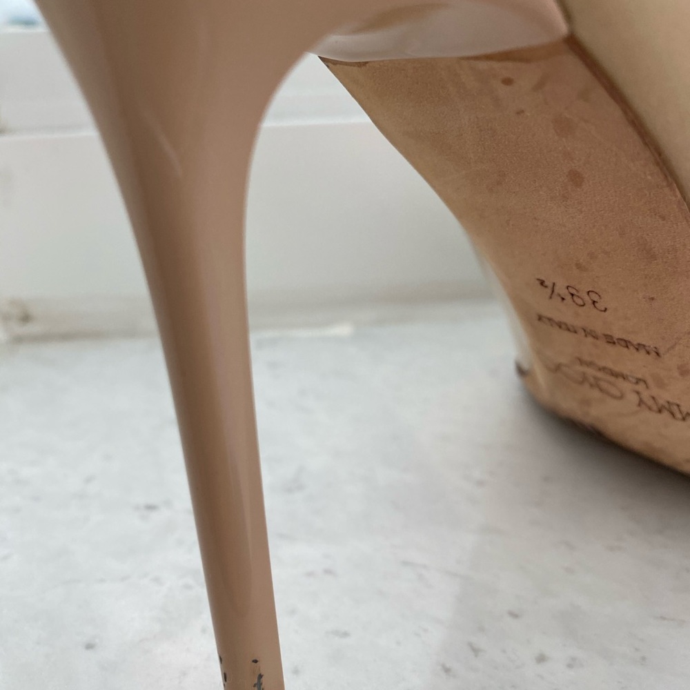 Jimmy Choo Cream Heels - Picture 6 of 8